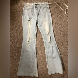 Distressed Light Blue Women's Jeans
